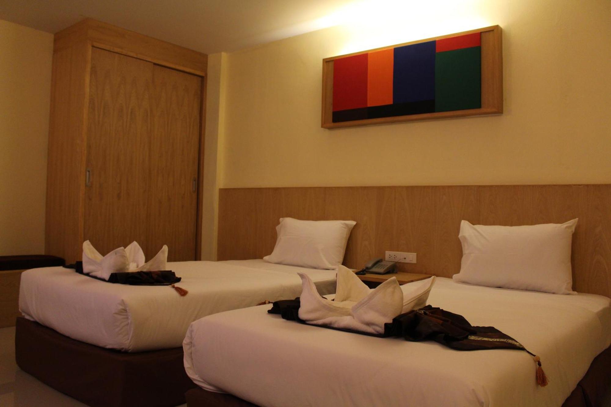 The Lephant Hotel Surat Thani Exterior photo