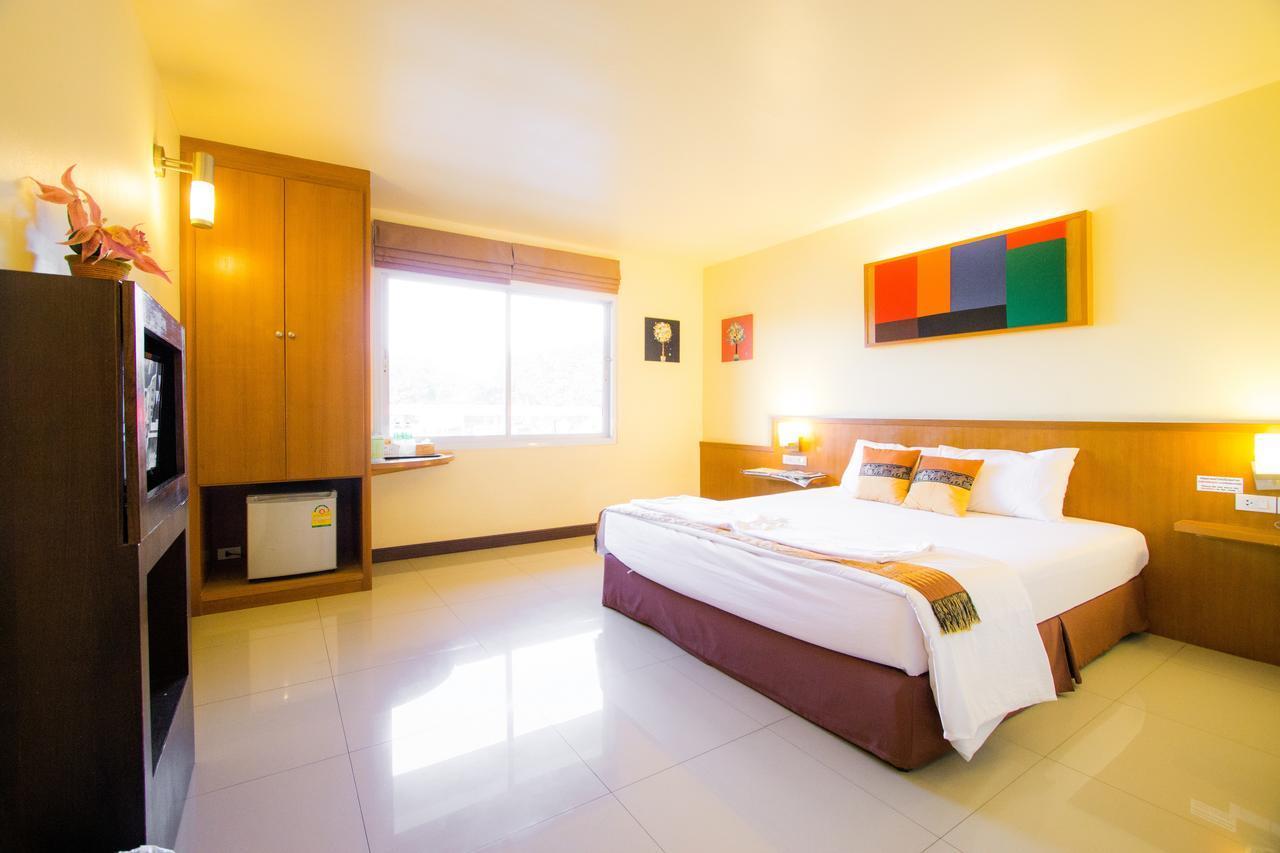 The Lephant Hotel Surat Thani Exterior photo